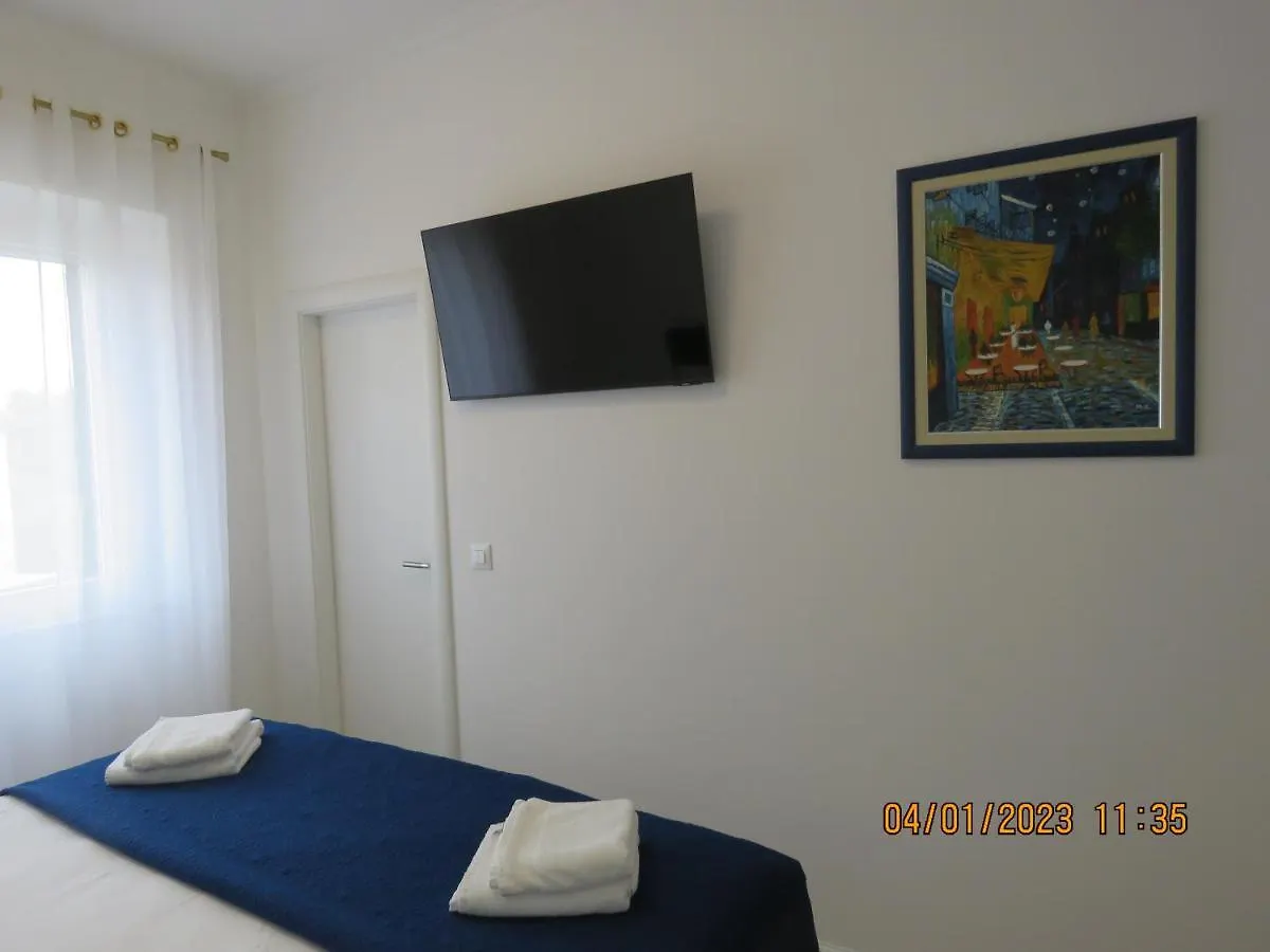 Peacock Apartment Split